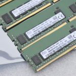 16GB_DDR4_ECC_HMA82GR7MFR4N-UH_809082-591_2.jpg