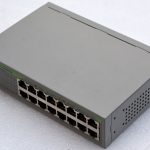 ALLIED_TELESIS_AT-FS716L_1