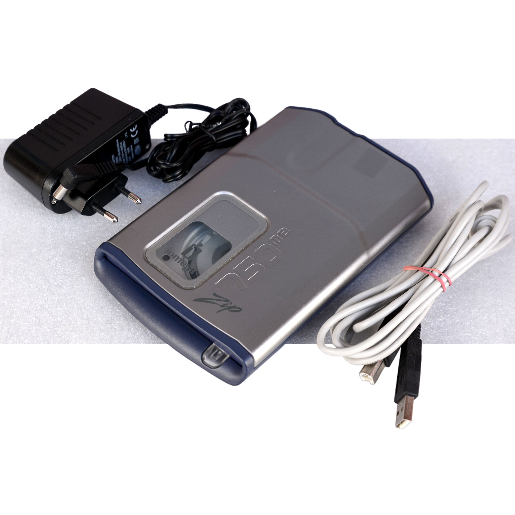 IOMEGA_Z750USB_1650.jpg