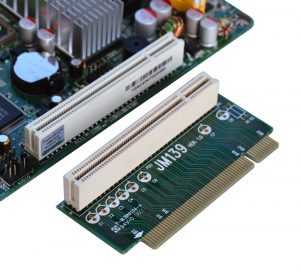 PCI_Riser_Karte_risercard_JM139_1706.jpg