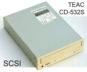 SCSI_CDROM_TEAC_CD-532S_1600.jpg
