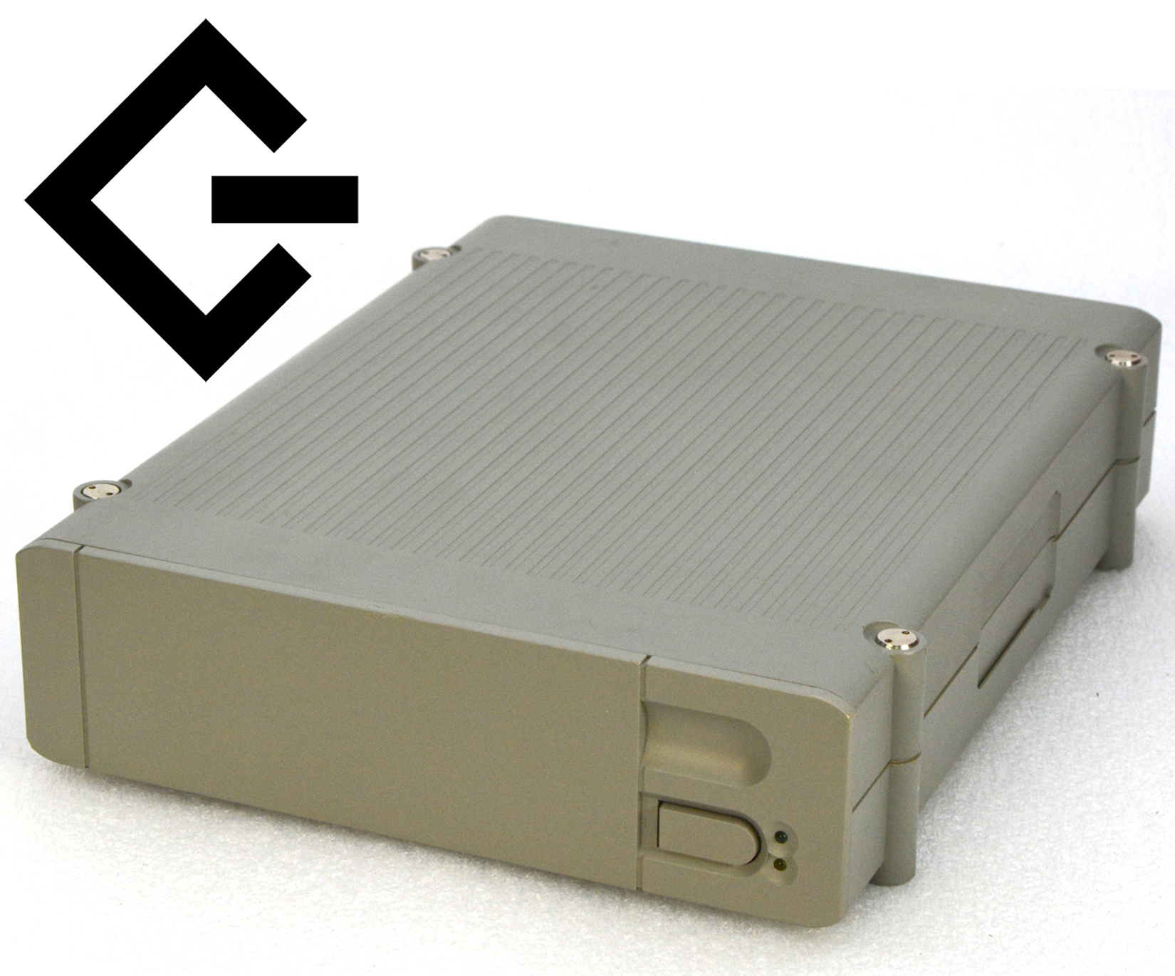 SCSI_gehause_68Pin_cooler_1600 SCSI_gehause_68Pin_cooler_1600.jpg
