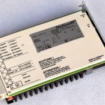 Schroff_MAX_124_4.jpg