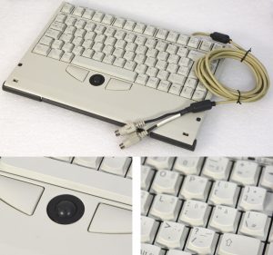 Tastatur_Siemens_Nixdorf_Trackball_S26381-K250-V121_1600
