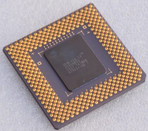 VIA_C3_Samuel_CPU_800Mhz_2 VIA_C3_Samuel_CPU_800Mhz_2.jpg